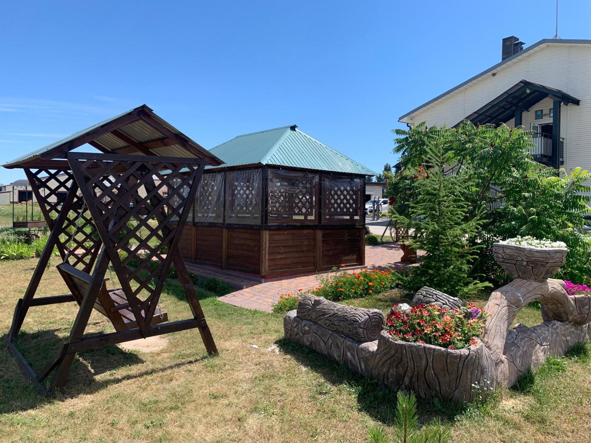 Hotel 7ya Krasnosilske Exterior foto